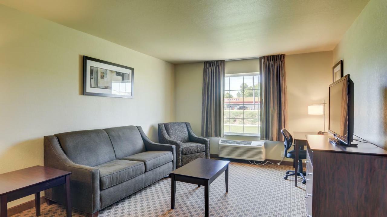 Cobblestone Inn&Suites-Kersey Extérieur photo